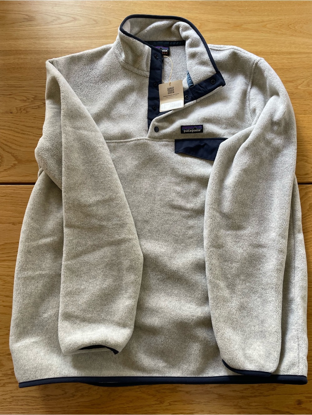 Patagonia Men’s Fleece Snap-T Pullover - Light Gray with Navy Trim